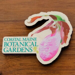 CMBG WOODEN LADYSLIPPER MAGNET